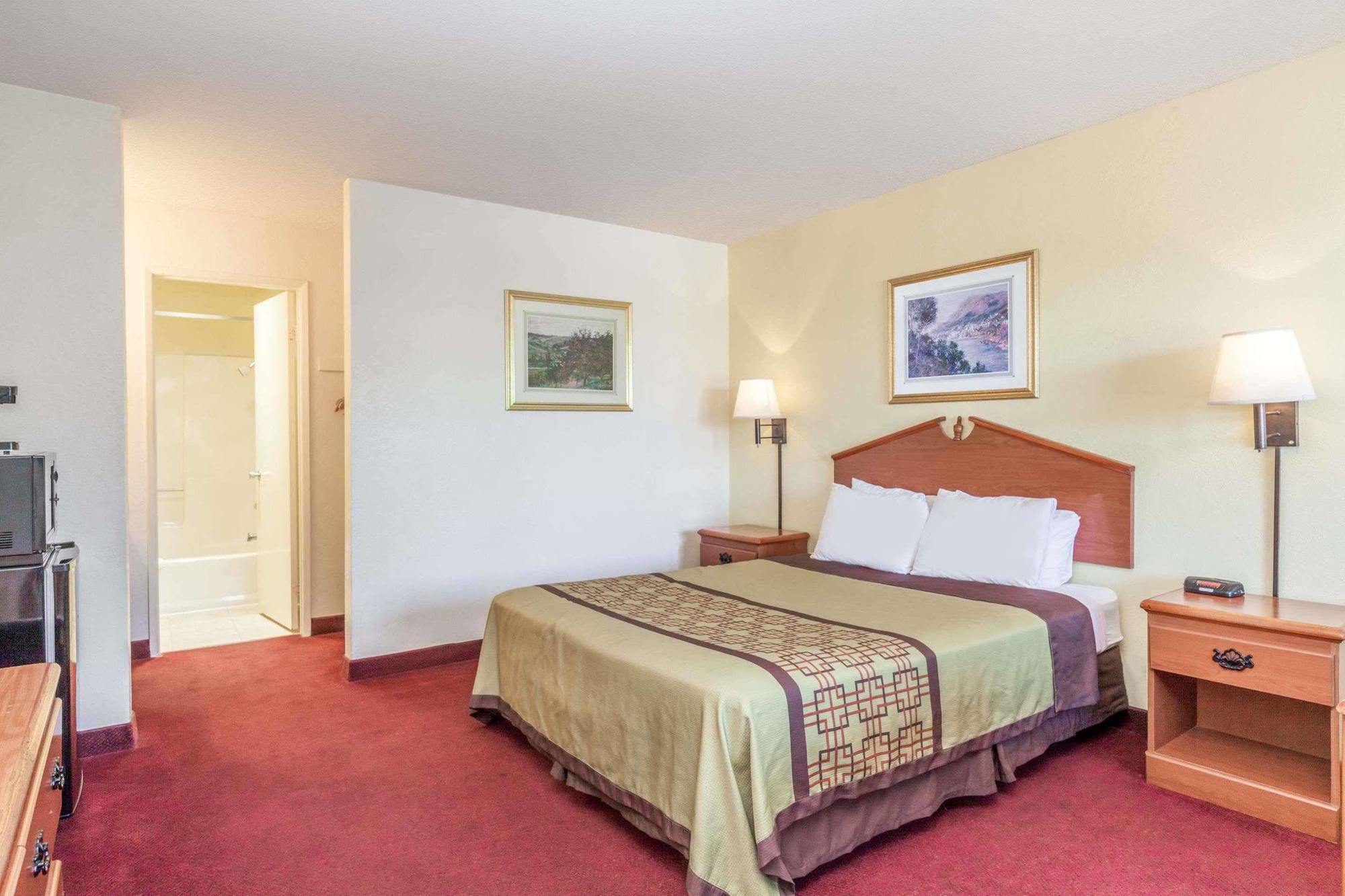 Super 8 By Wyndham Bakersfield/Central Εξωτερικό φωτογραφία